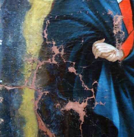  détail de La cruxifixion avant et après restauration. 